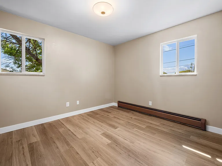 24 Radcliff Ln — Photo 13