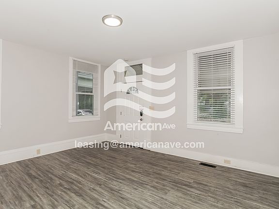 3-Living Room