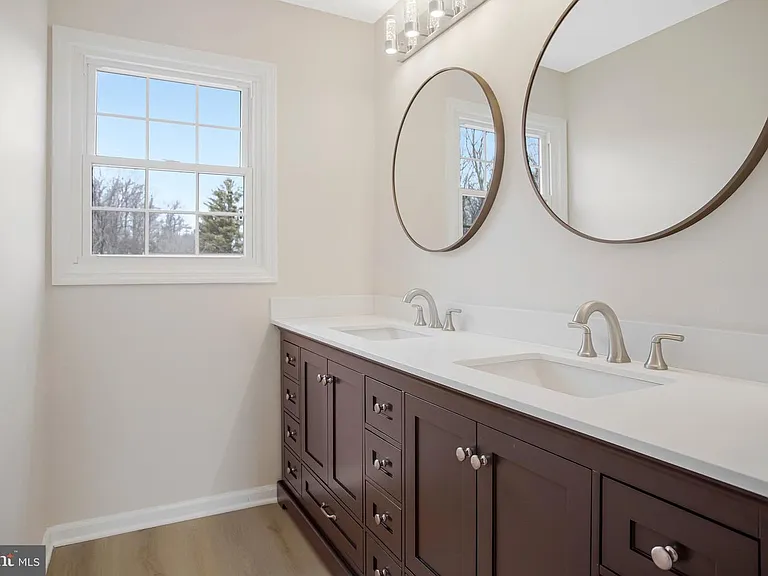 11630 Sun Circle Way — Photo 46