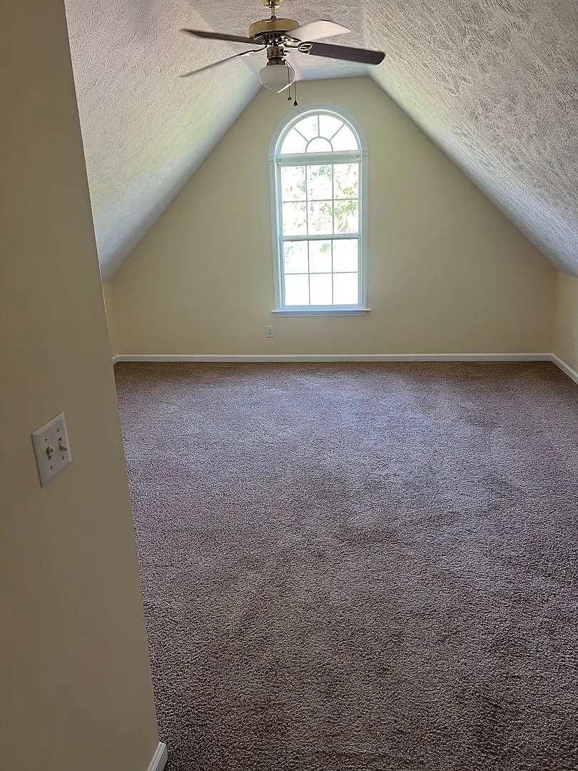 2930 Roellen Rd — Photo 3