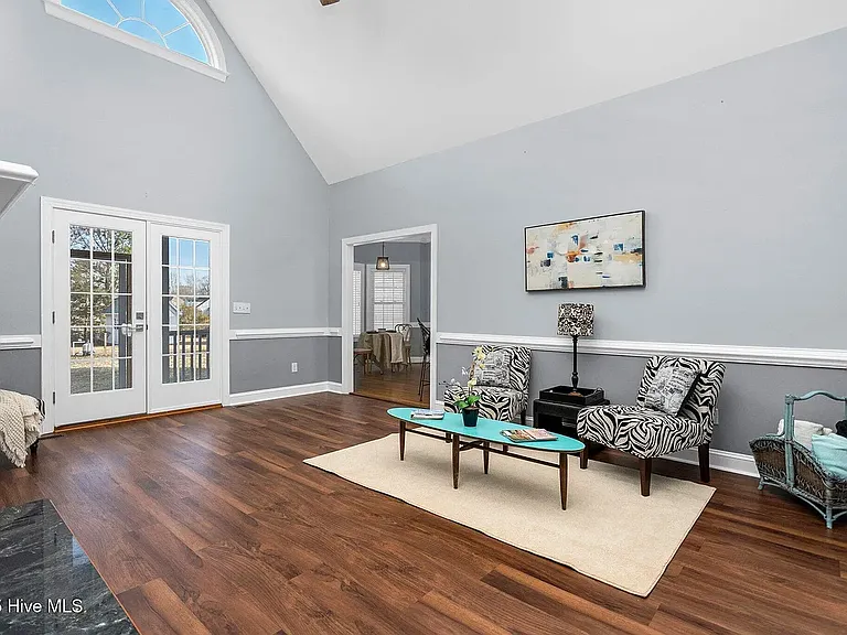 3832 Green Pastures W — Photo 10