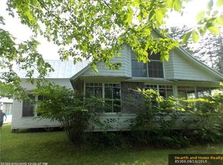 30 Olive St, Madison, ME 04950