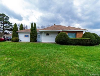 1334 Peppermill Rd, Lapeer, MI, 48446