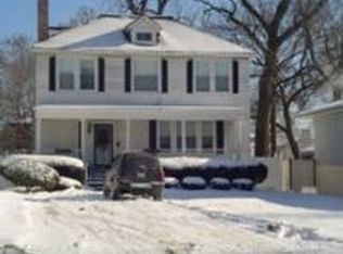 9809 S 52nd Ave, Oak Lawn, IL 60453