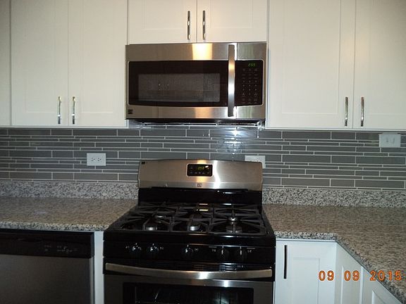 4th image of 1636 Larry Ln
