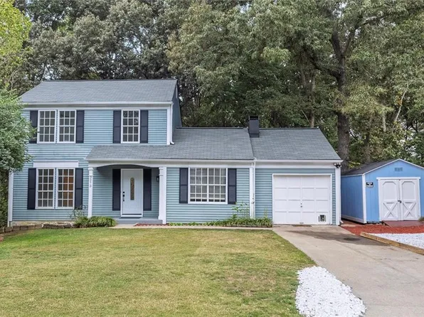 3273 Long Indian Creek Ct, Alpharetta, GA 30022