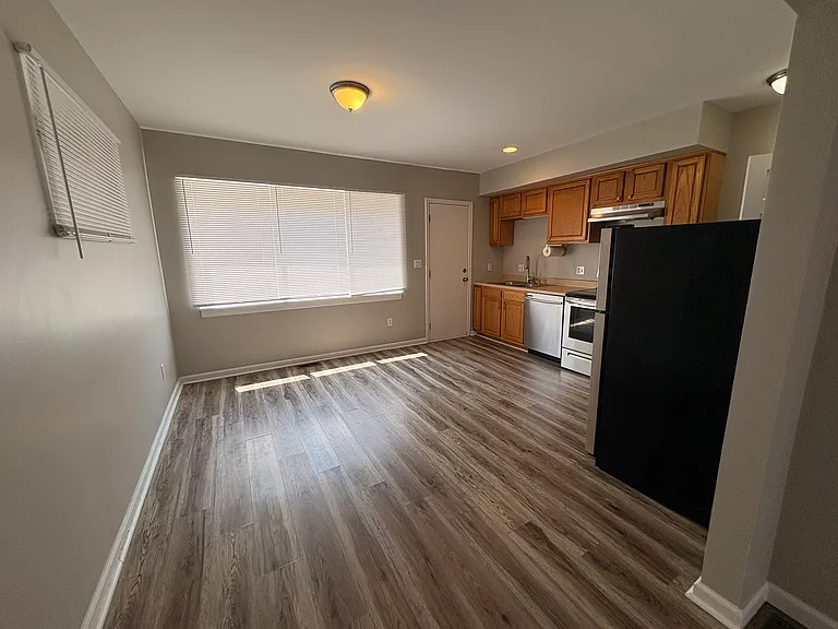 117 E 9th Ave #117 — Photo 14