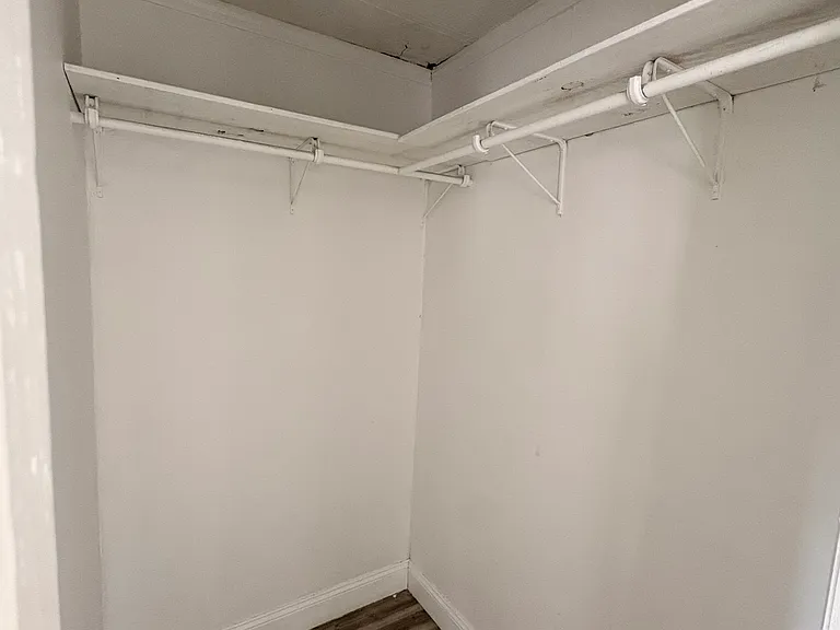 4395 Helen Ave #6 — Photo 10