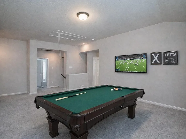1015 Modesto Dr — Photo 26