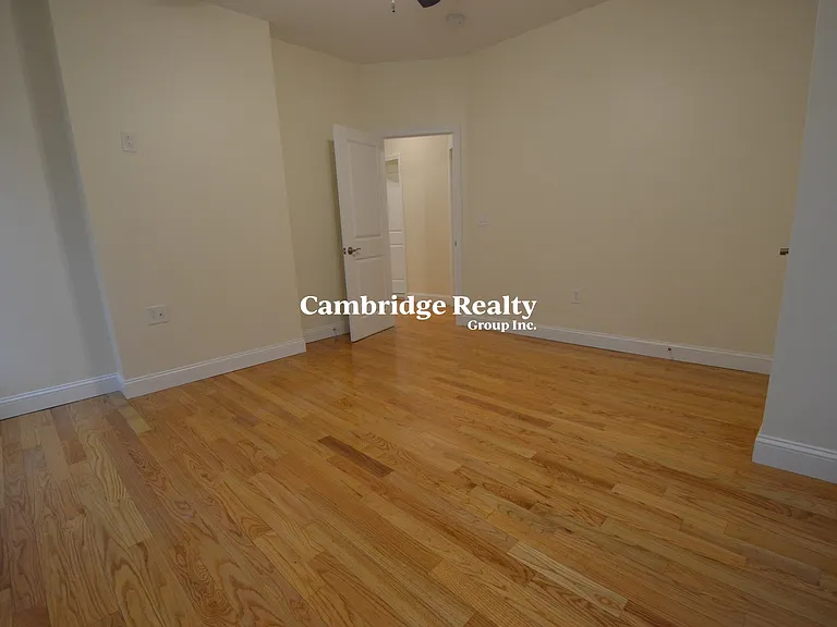 35 Brookline St #2T — Photo 14