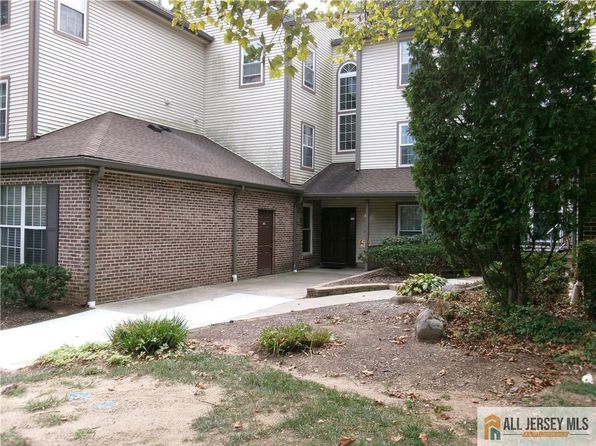 4261 Bayberry Ct