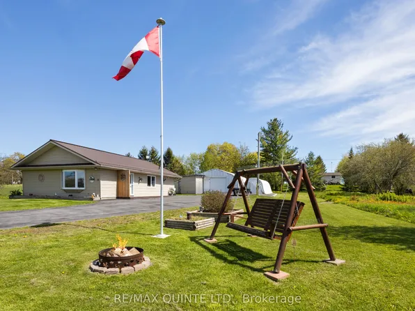 32 Dorland Dr, Greater Napanee, ON K7R 3K7
