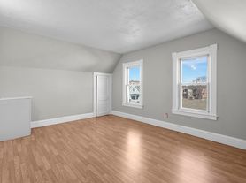 7-9 Hazel Street - 3, 3