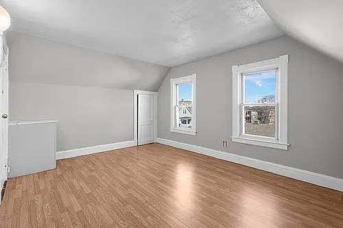 79 Hazel St #3 Photo 1