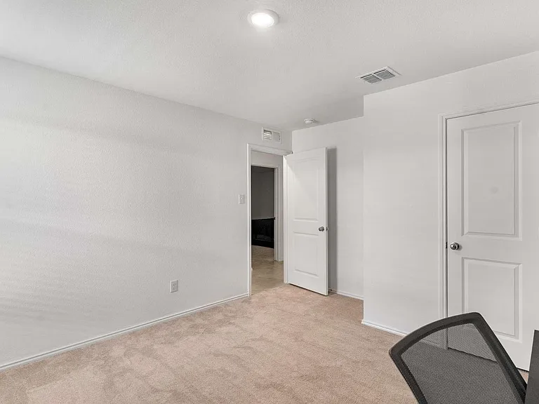 222 Harvest St — Photo 12