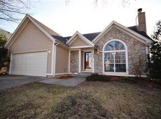 1442 N Prince Edward Island St, Olathe, KS 66061