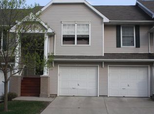 4867 63rd St, Urbandale, IA 50322