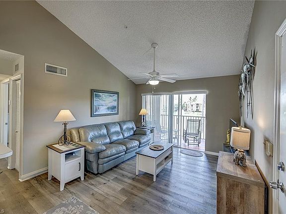 3rd image of 1185 Wildwood Lakes BLVD #208