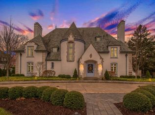 1242 E Jefferson Blvd, South Bend, IN 46617