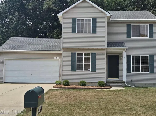 5384 Tall Oaks Dr, Grand Blanc, MI 48439
