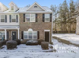 5345 Oakley Commons Blvd, Union City, GA 30291