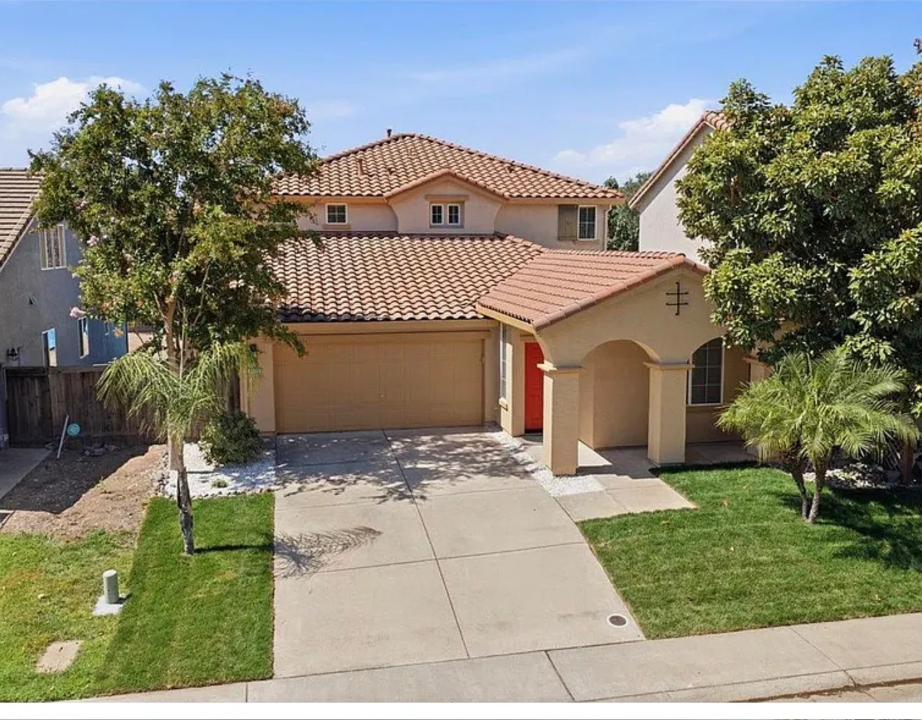 4 bed, 2643 sqft, $3,450 — Photo 1