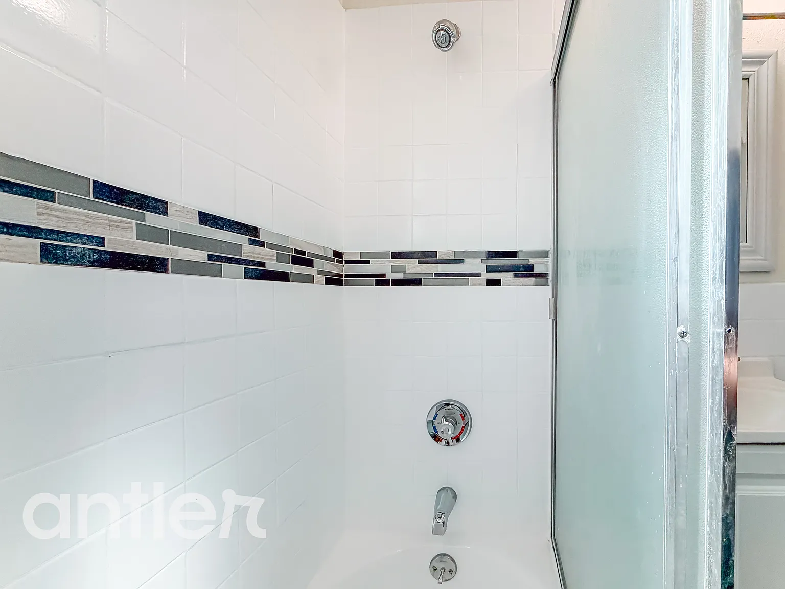 1 bed, 351 sqft, $1,695 — Photo 4