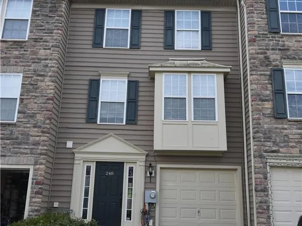 248 Auburn Dr, Easton, PA 18042