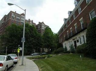 101 W 39th St UNIT D1, Baltimore, MD 21210