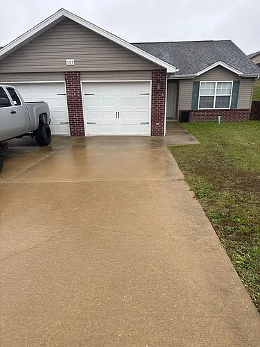 165 Lyle Curtis Cir Photo 1
