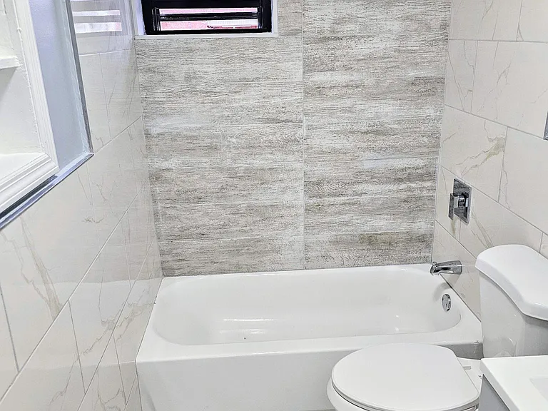 449-451 Washington Ave #3 — Photo 7