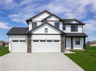 240 NE 48th St, Ankeny, IA 50021