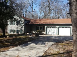 W3871 Silica Rd, Fond Du Lac, WI 54937