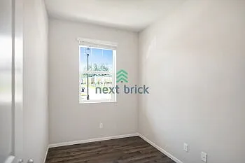 4209 Savannah Loop NE — Photo 5