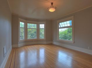 1205 Spring St APT 202, Seattle, WA 98104