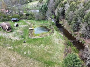 472 Braman Rd, Equinunk, PA 18417