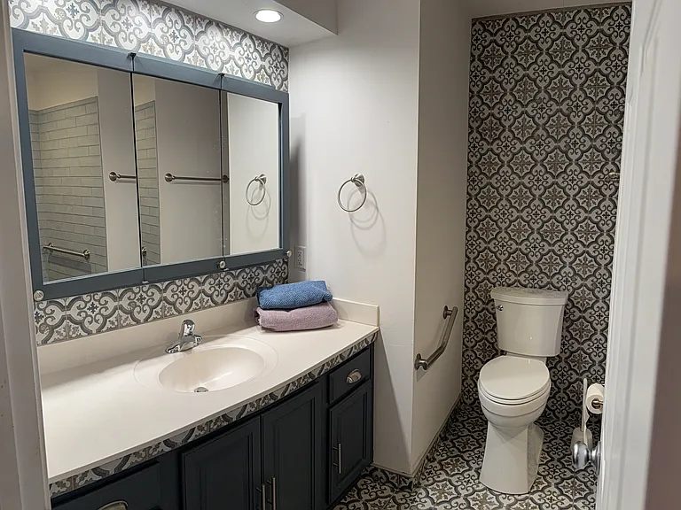 250 Opus Ct — Photo 20
