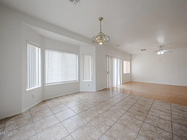 453 N 105th Pl — Photo 23