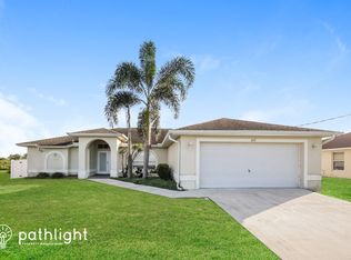 2817 68th St W, Lehigh Acres, FL 33971
