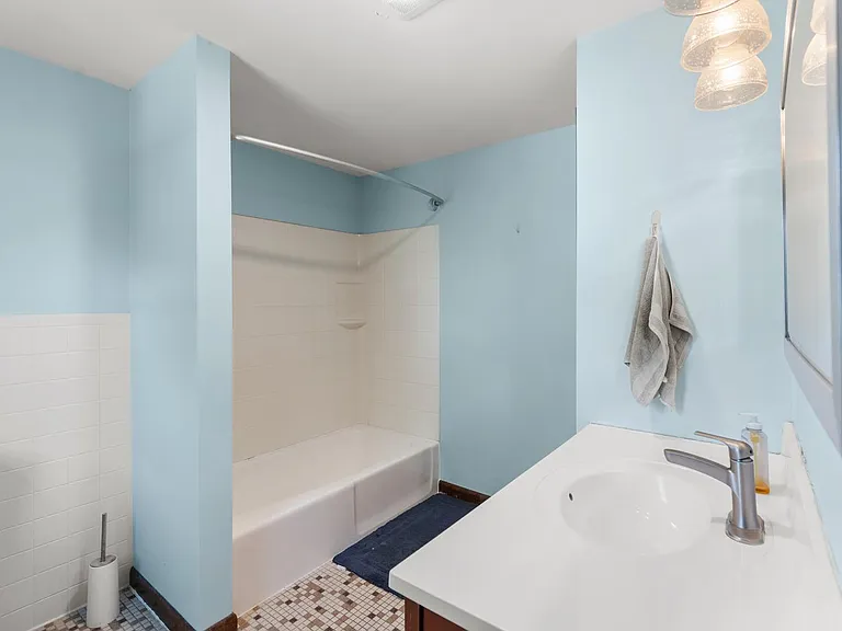 57 Newbury St #2 — Photo 2