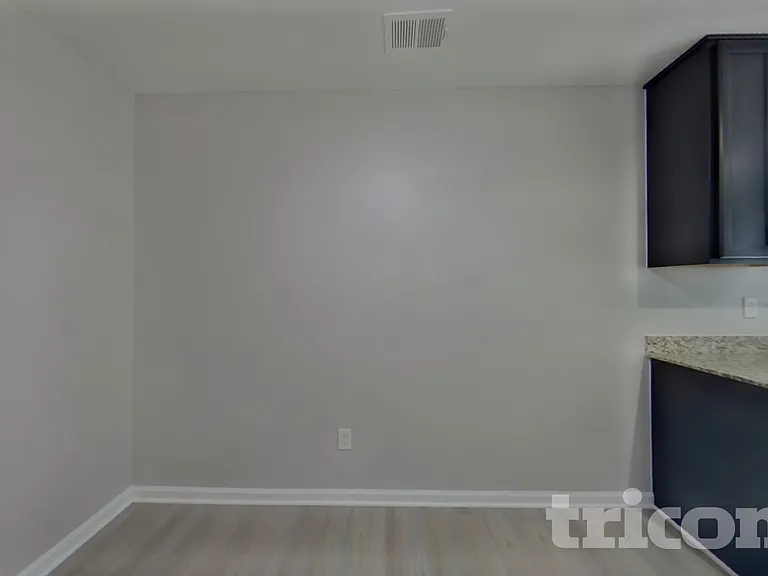 344 Longfellows Ln — Photo 3