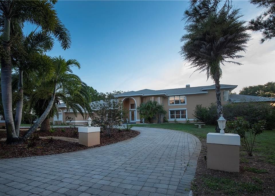 1st image of 1520 Jade Ln