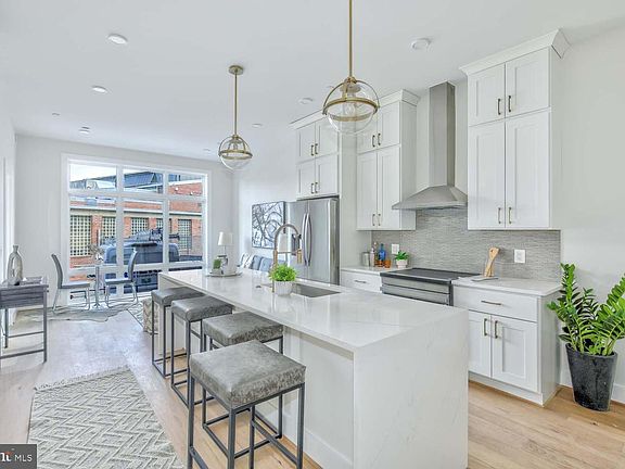 3rd image of 4347 Harrison St NW APT 4