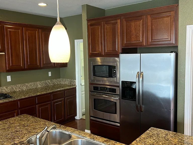 188 W Charlene Ct — Photo 27
