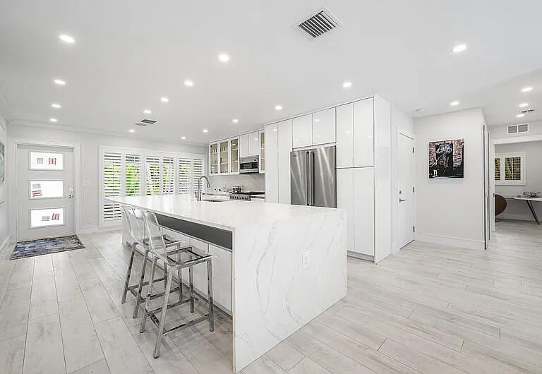 1733 Coral Gardens Dr — Photo 20