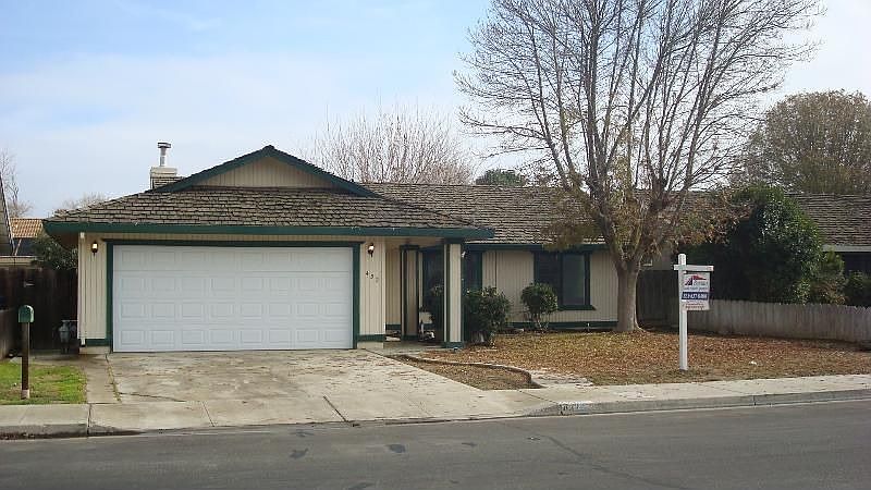 2nd image of 432 Ranchwood Dr