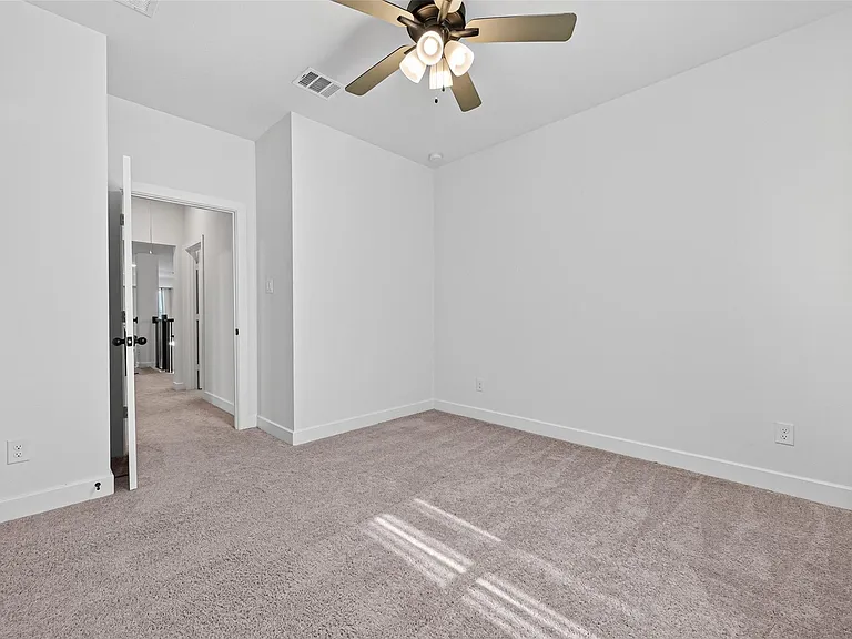3180 Stingray Cove Dr — Photo 41