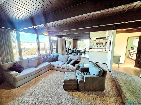 1012 Yei Ave, Gallup, NM 87301