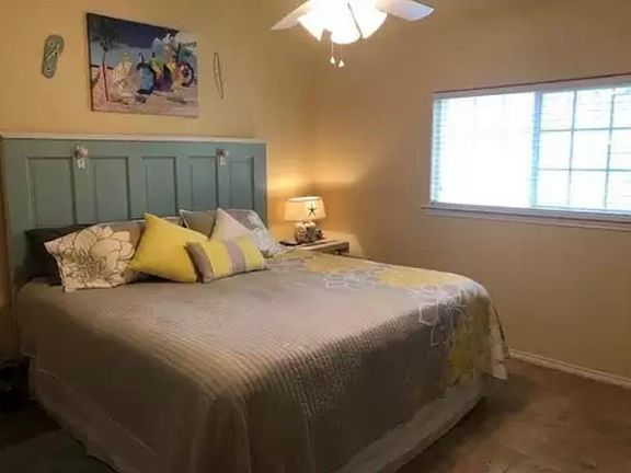 5th image of 114 Captains Bay Dr