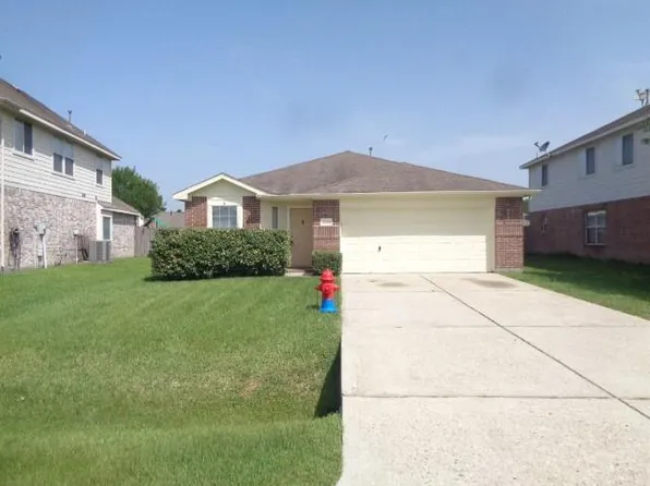 21399 Forest Colony Dr, Porter, TX 77365